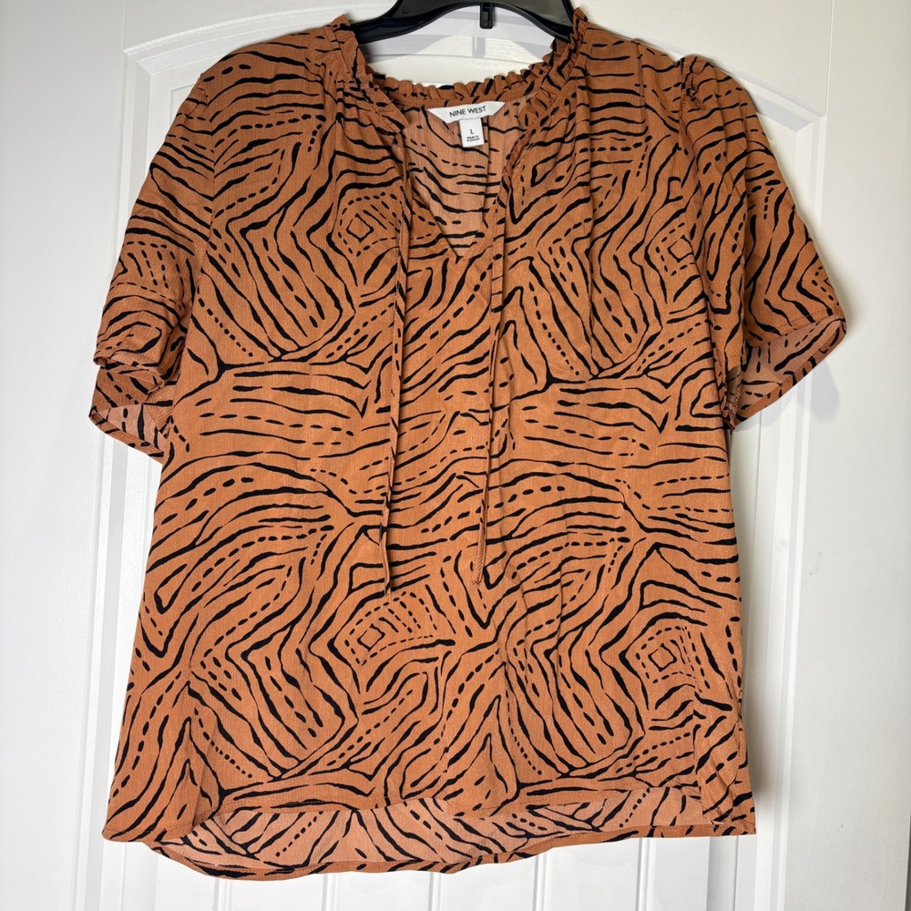 Nine West Blouse Women Large Orange Black Tiger Print Ruffle Neck Tie Top